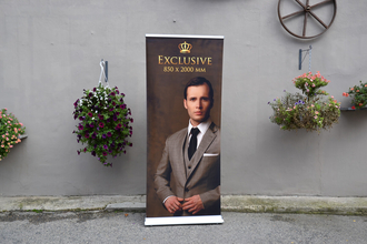 Moderns Roll-up stends Exclusive